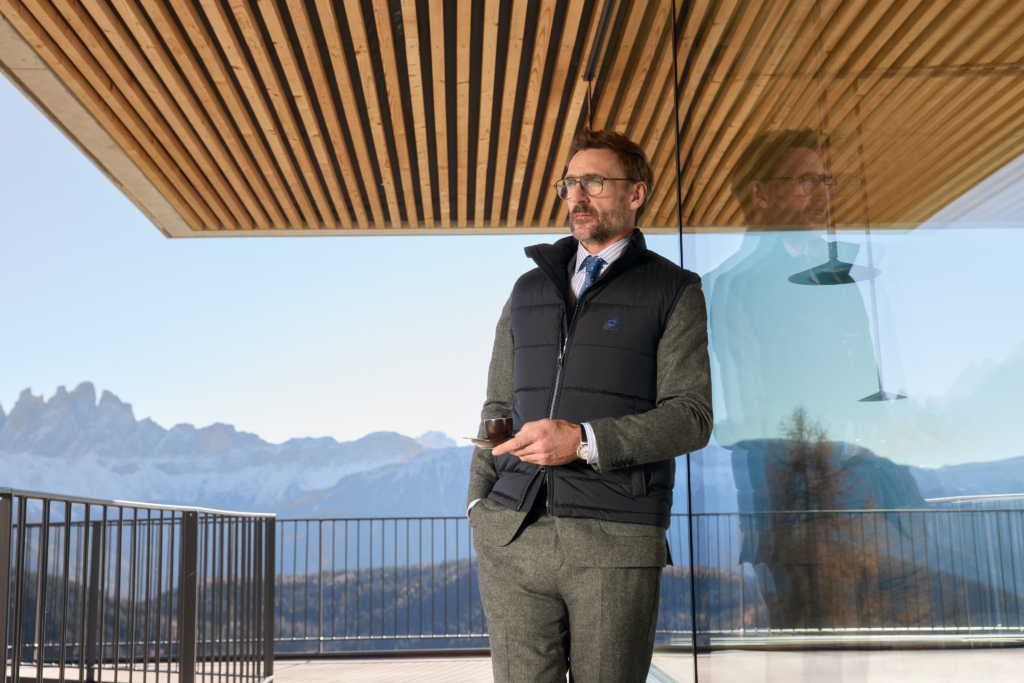 olymp_hw25_back_to_work_01